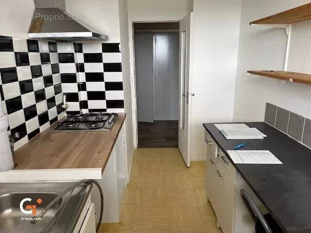 Appartement à SAINT-ETIENNE-DU-ROUVRAY