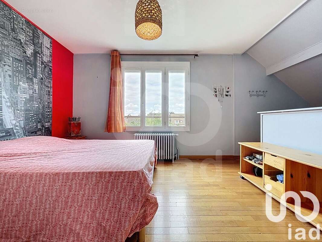 Photo 8 - Maison à PONTAULT-COMBAULT