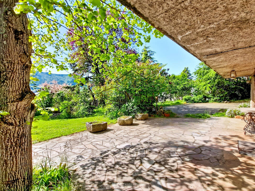Maison à MILLAU