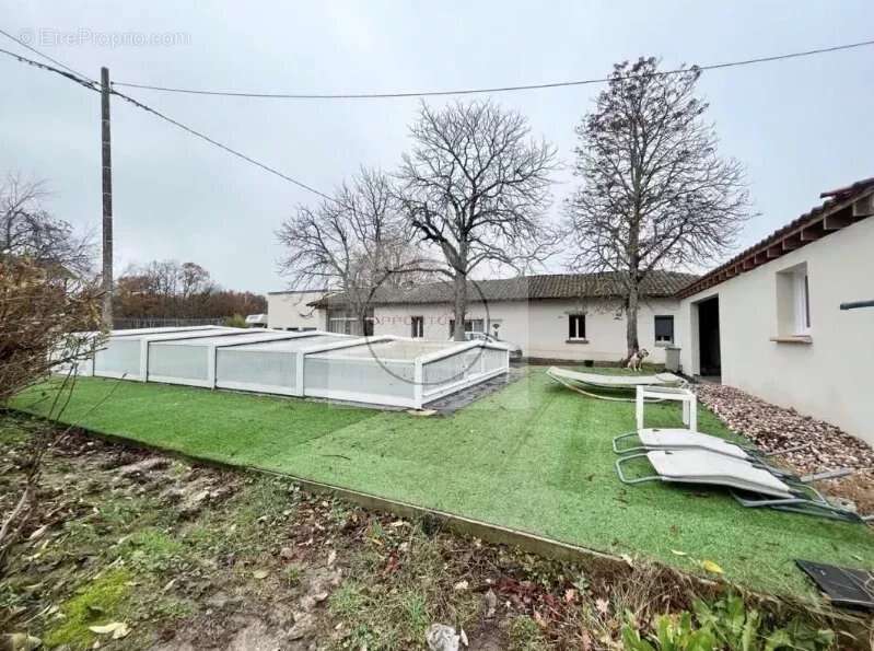 Maison 185 m² à Albias  - photo 3