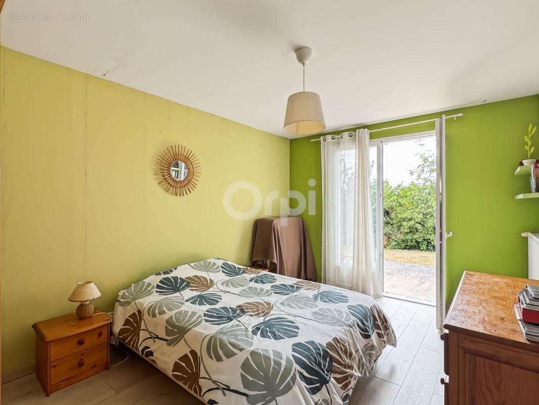 Maison À Vendre 170m² - 5 chambres - photo 7