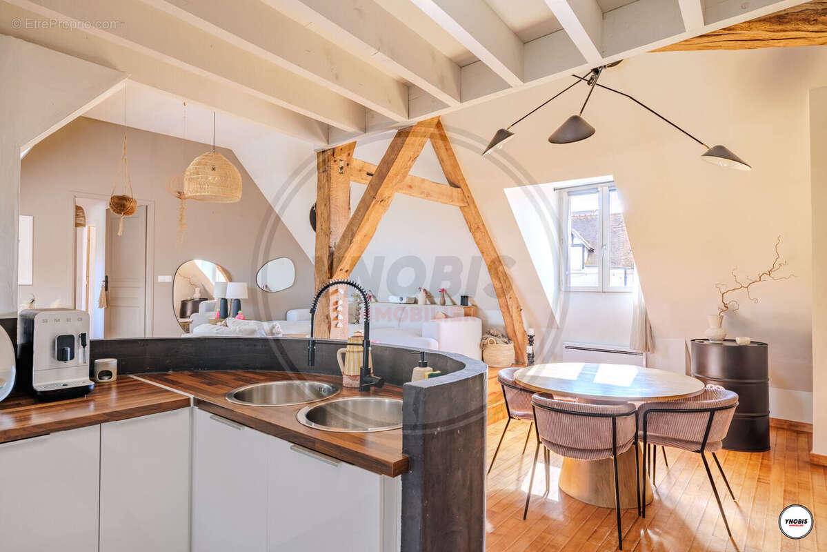 Maison à ECQUEVILLY