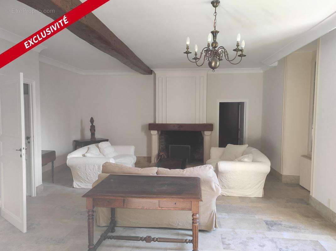 Maison à SAINT-JEAN-D&#039;ANGELY