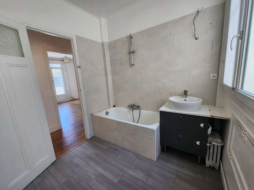 T3 NEUILLY SUR SEINE - 3 pièce(s) - 53.77 m2 - photo 12