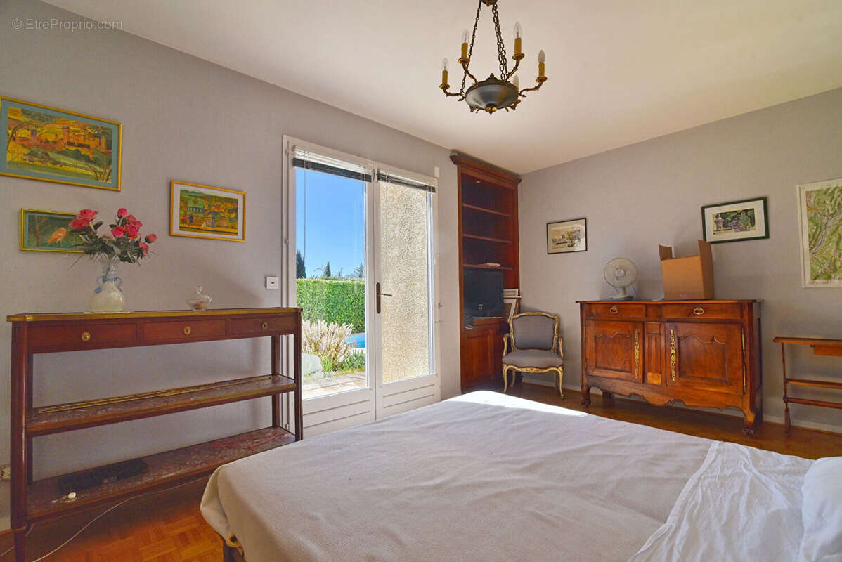 Maison à MONTBONNOT-SAINT-MARTIN