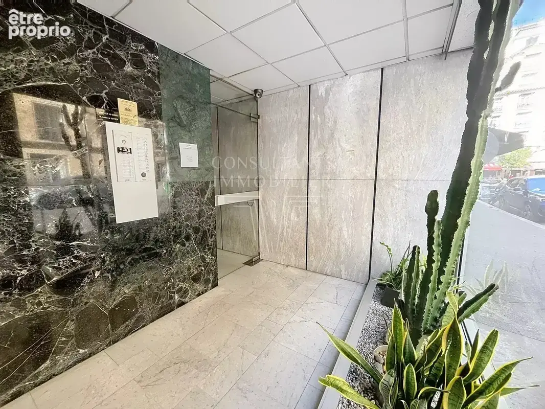 La motte picquet - studio avec balcon - photo 7