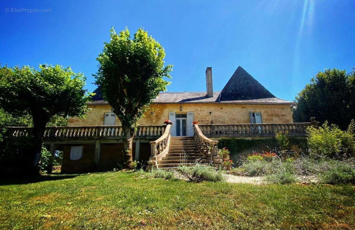 Maison à SARLAT-LA-CANEDA