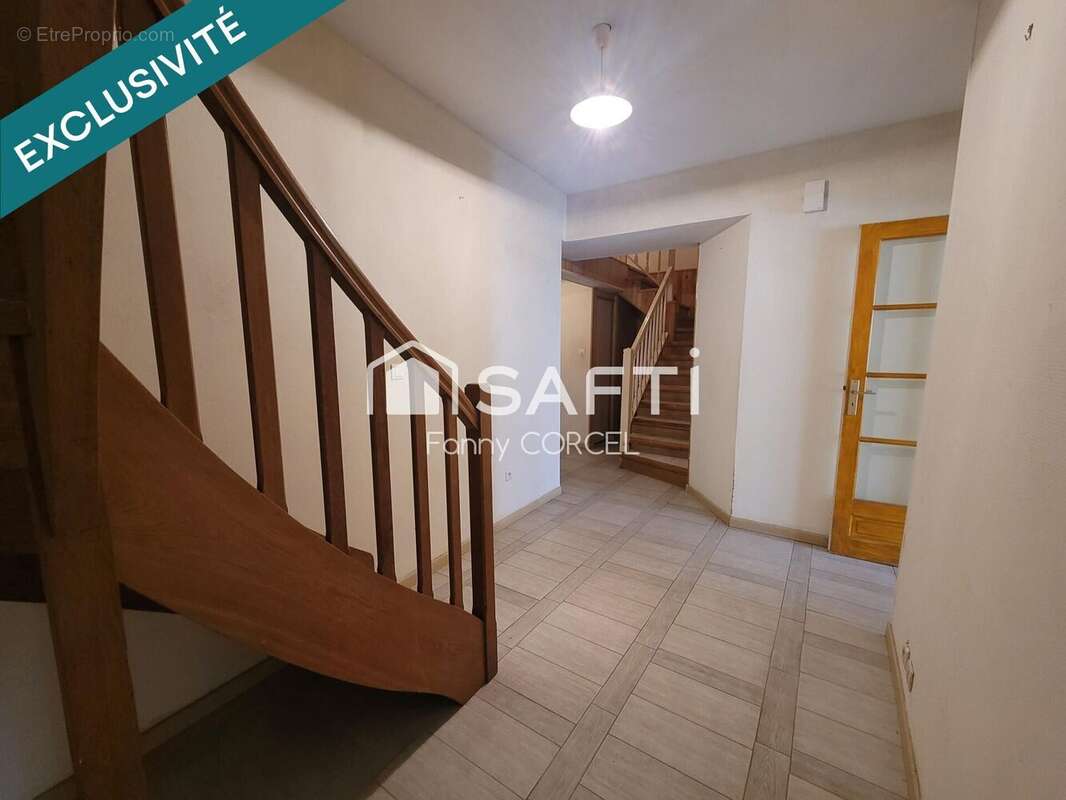 Maison 124 m² à Montigny-Sur-Aube  - photo 4