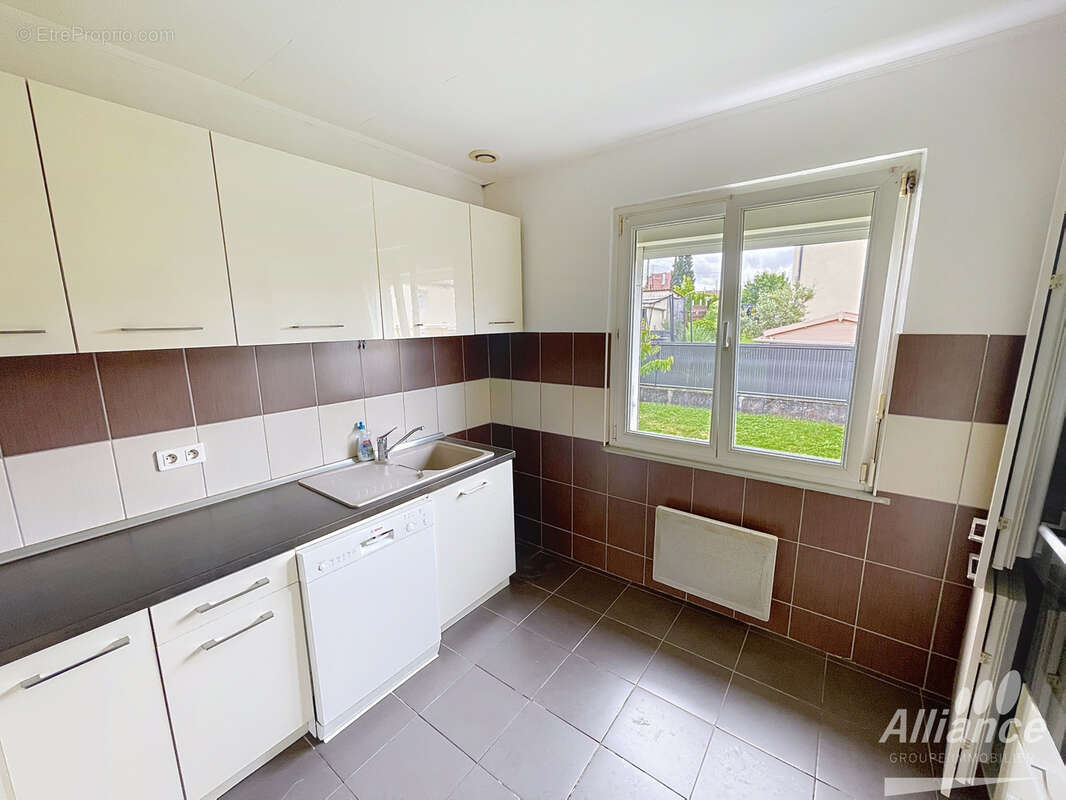 Maison de 150m2 au calme en impasse - photo 2
