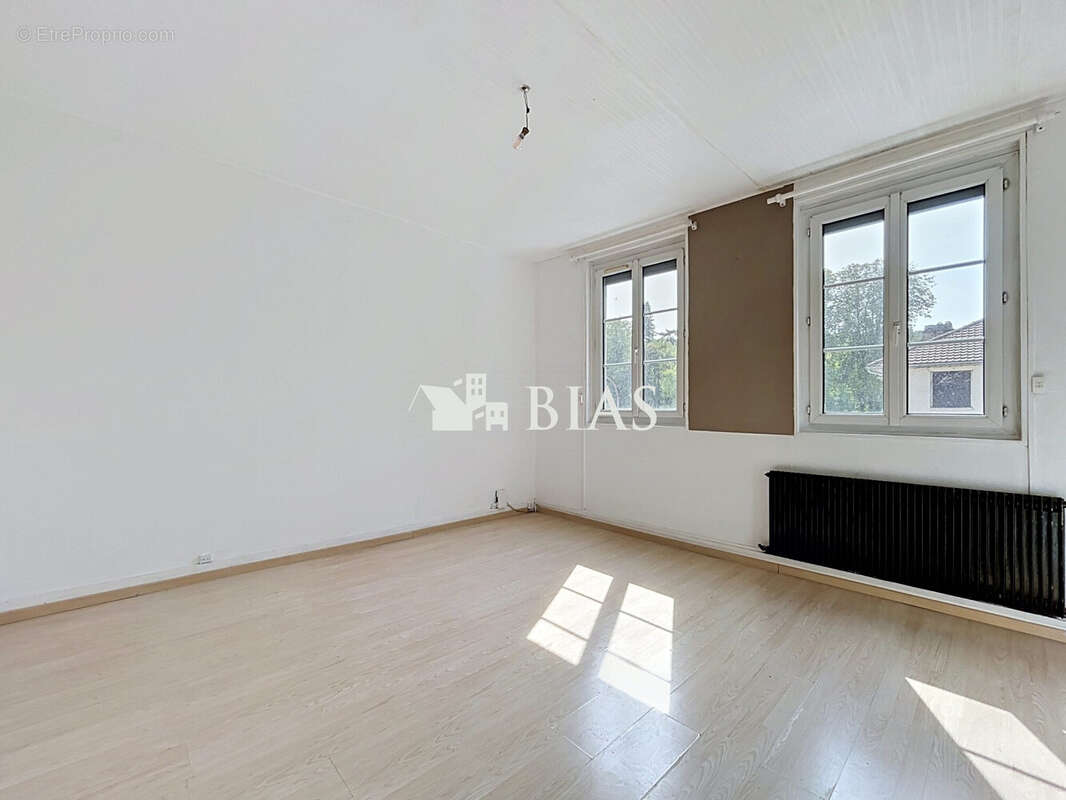 Maison 65 m² à Barentin  - photo 6