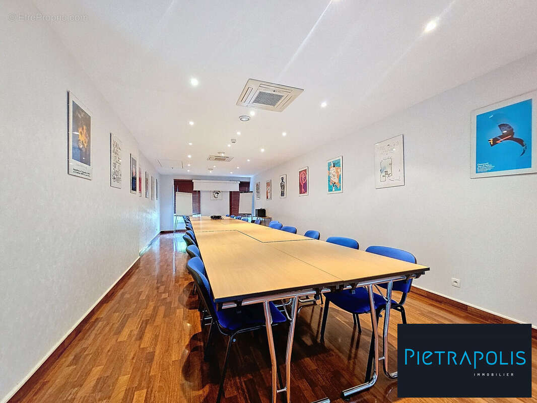 2000 m² à Chaumont  - photo 3