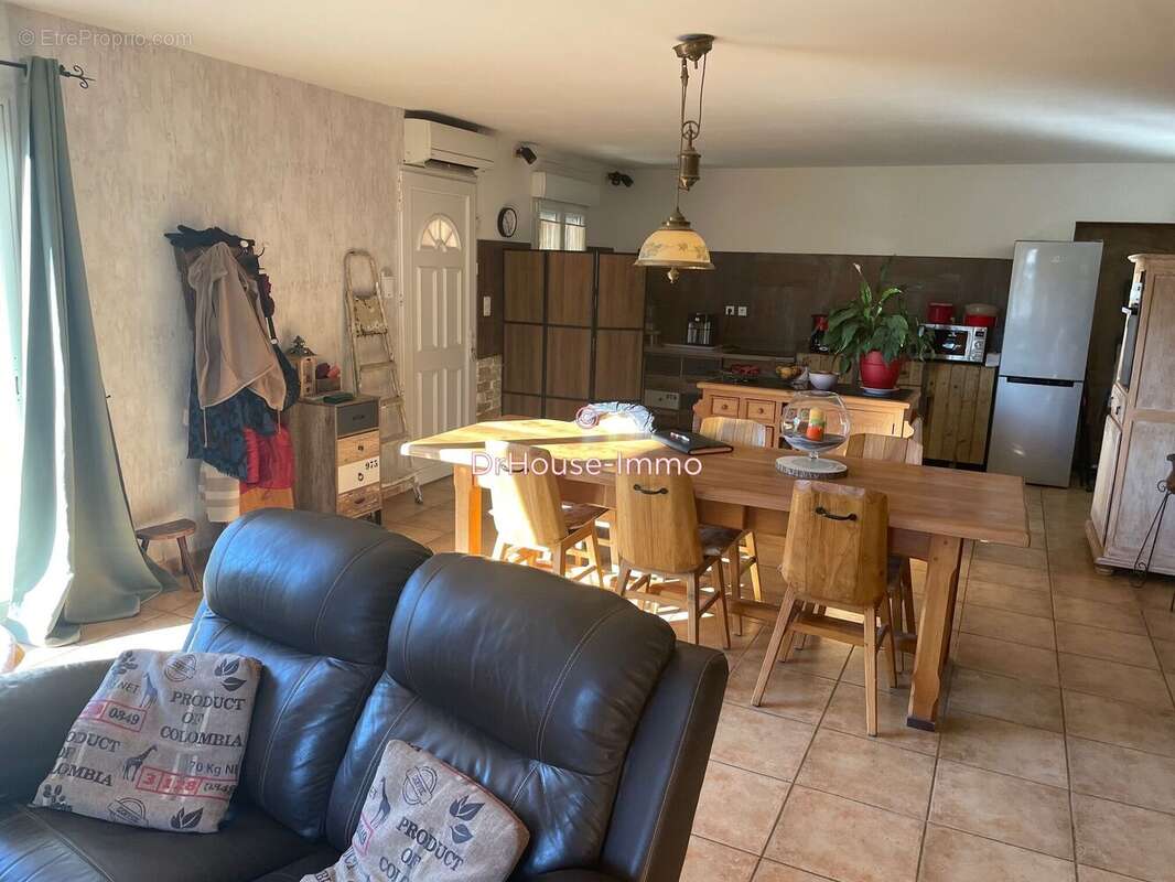 Maison à BRANOUX-LES-TAILLADES