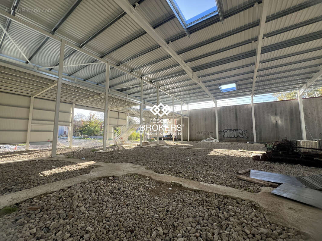 Commerce à BONDOUFLE