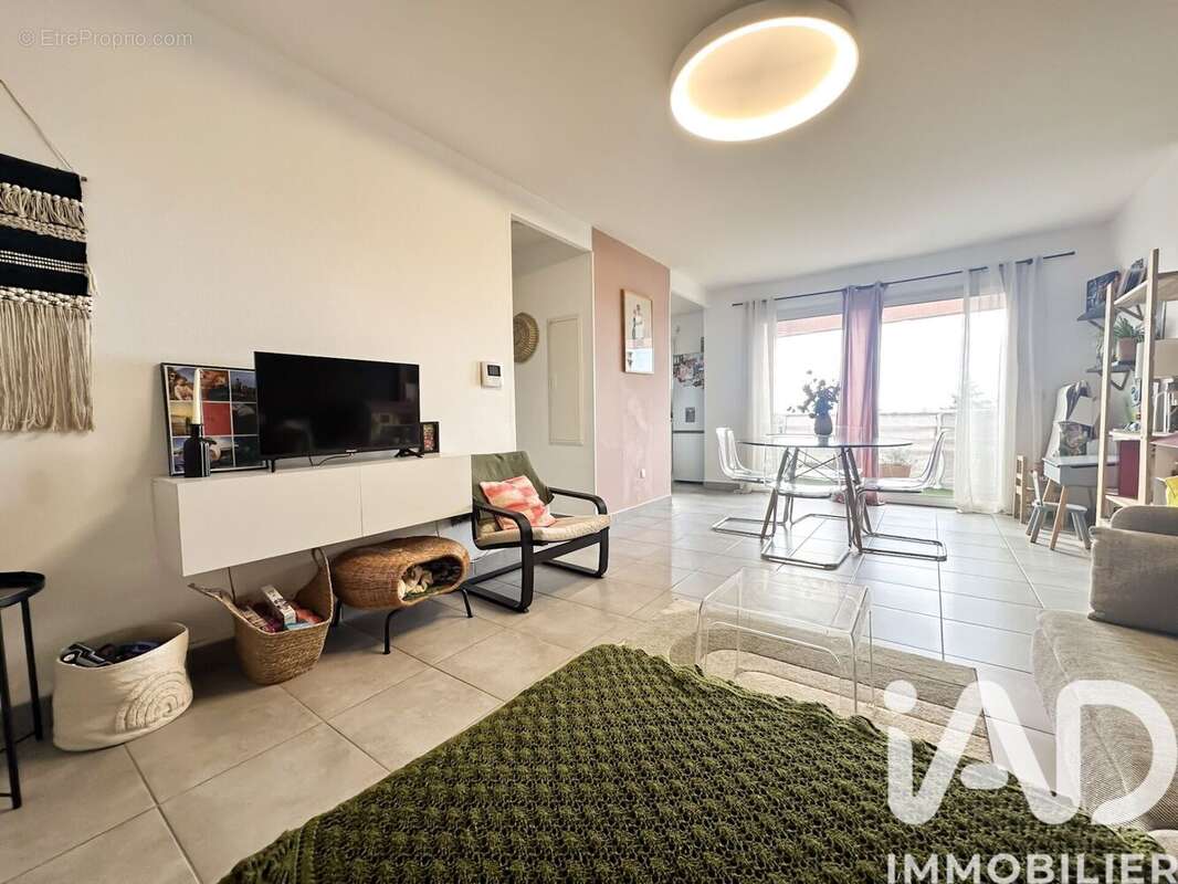 Photo 2 - Appartement à SAINT-ESTEVE