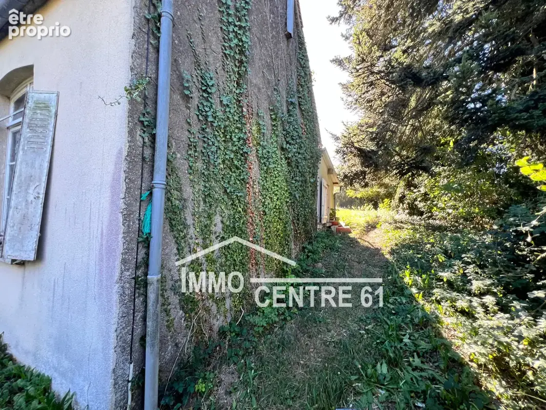 Maison à rénover avec grand garage - photo 13