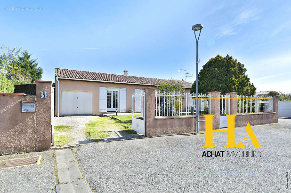 Maison à SAINT-JEAN