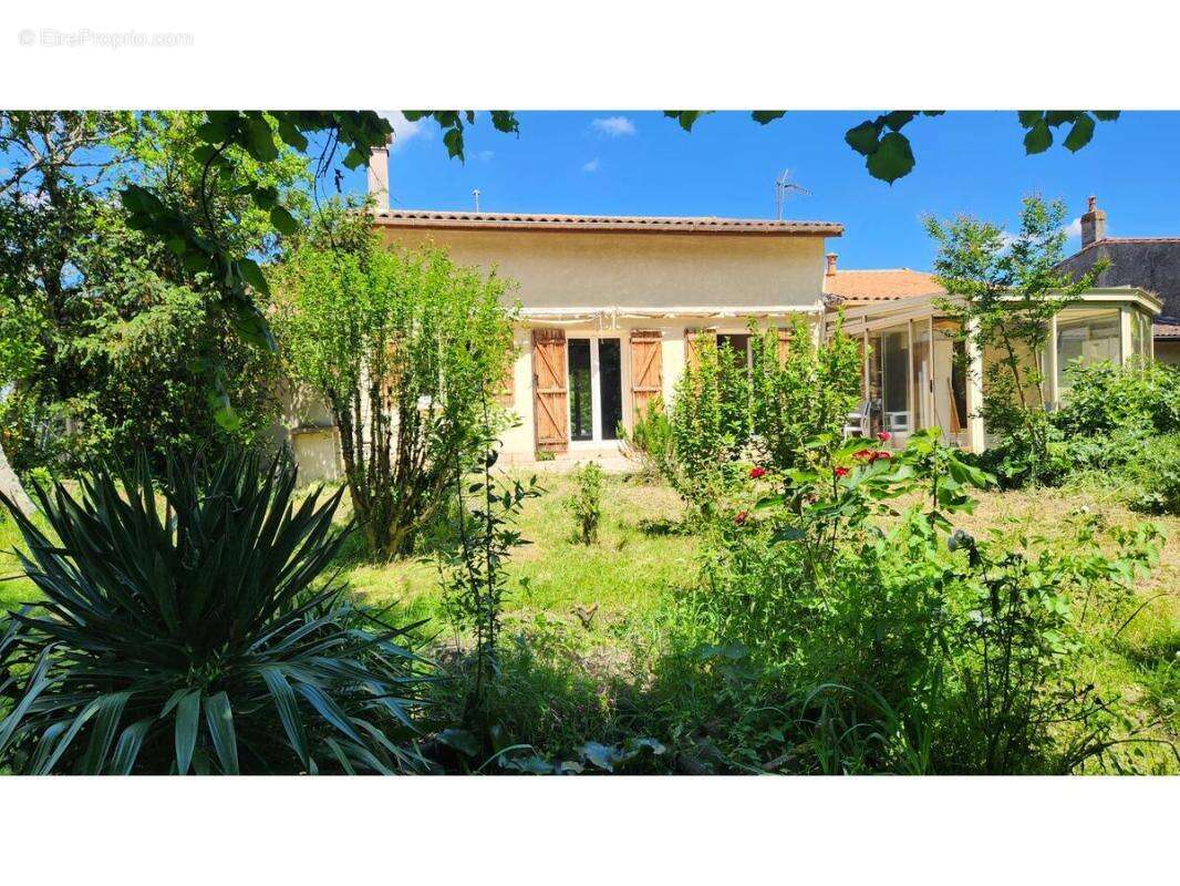 Maison à PESSAC