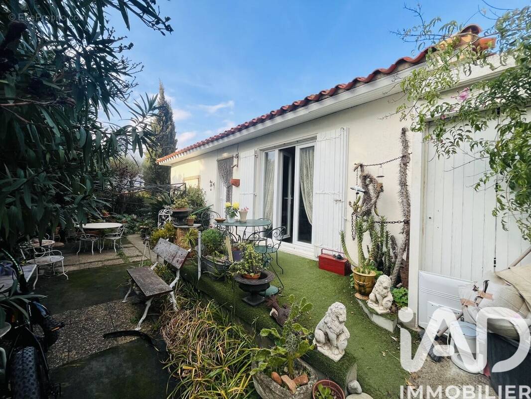 Photo 1 - Maison à SAINT-CYPRIEN