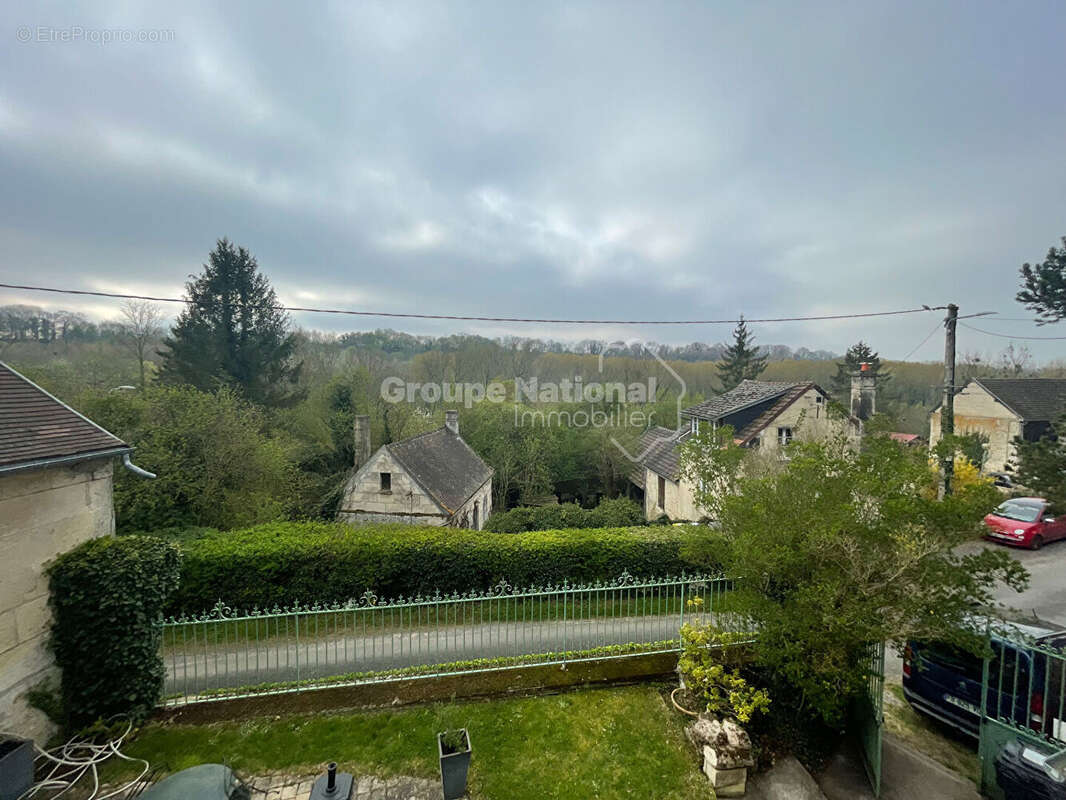 Maison à PIERREFONDS