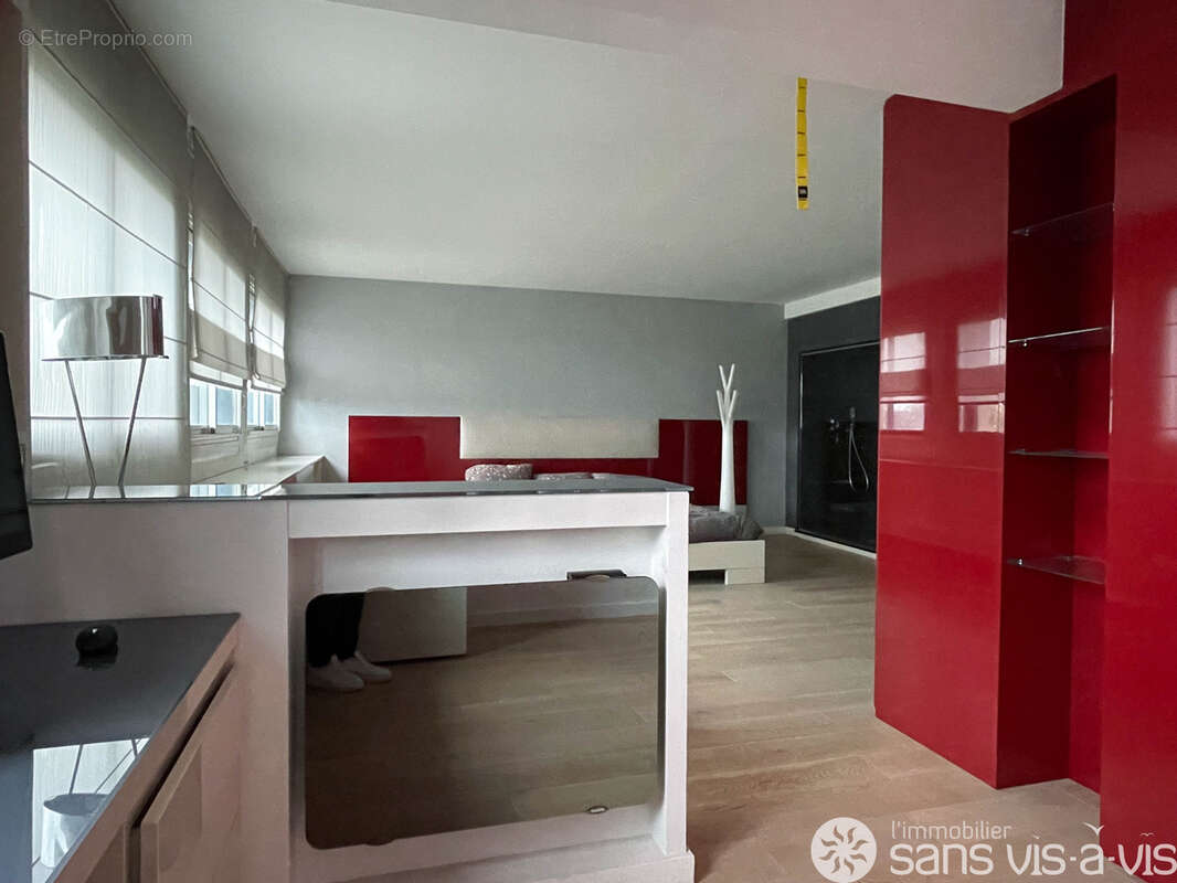 Appartement à SURESNES