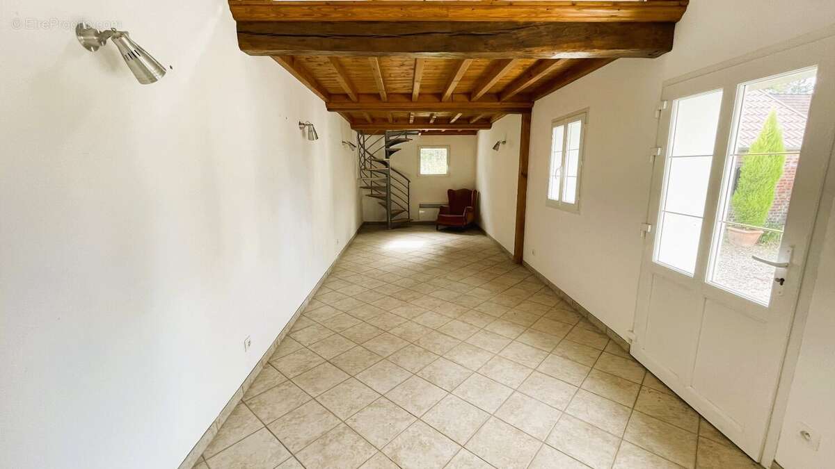 Maison à BEAUCHAMPS