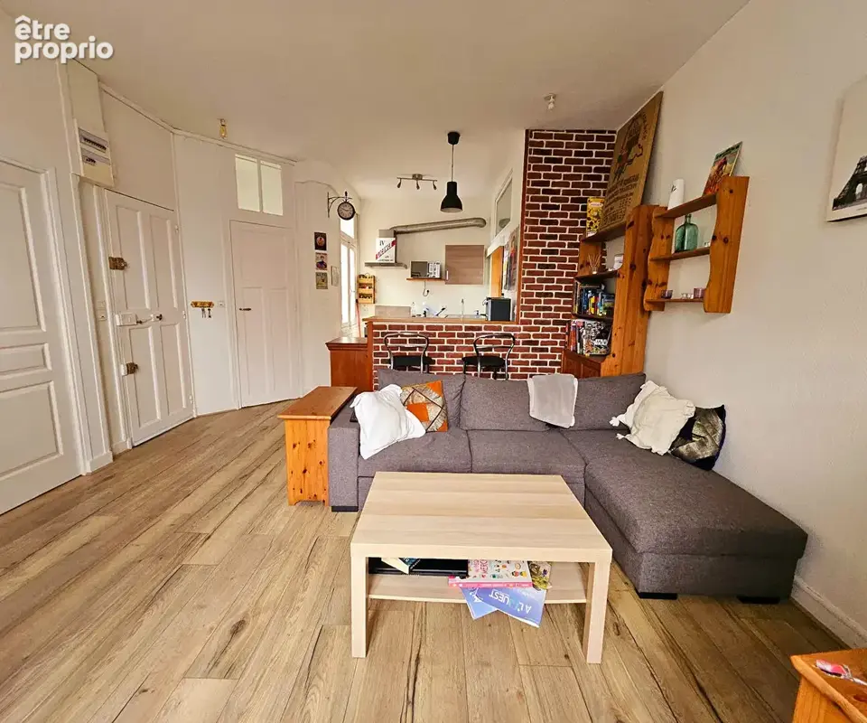 Appartement T2 de charme avec vue sur les toits de Dinan et l'eglise de St malo  ! - photo 12