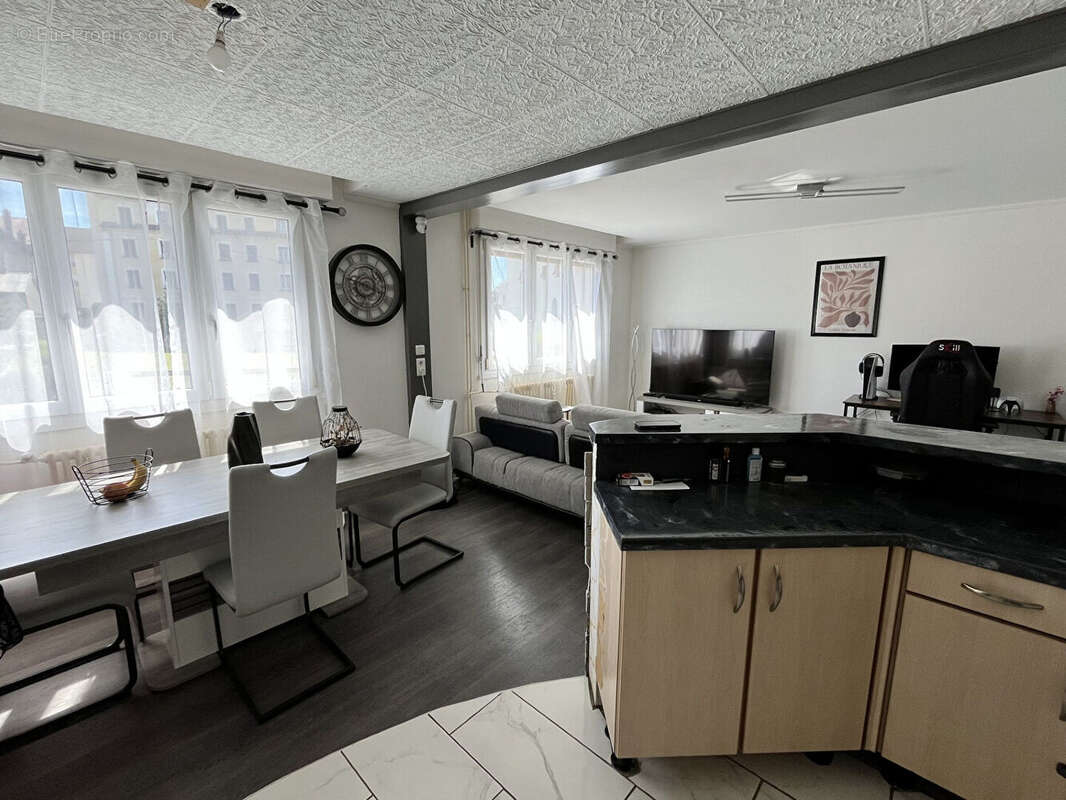Appartement à CHAMPAGNOLE