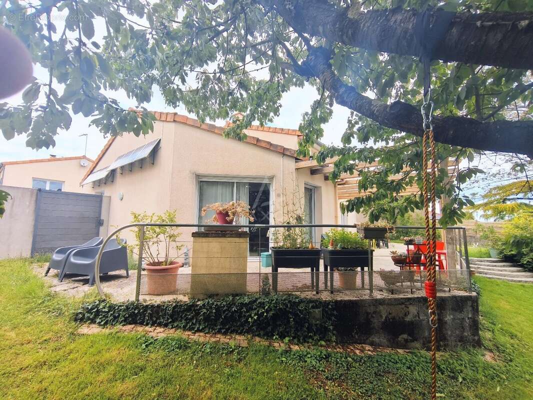 Maison à LA ROMAGNE