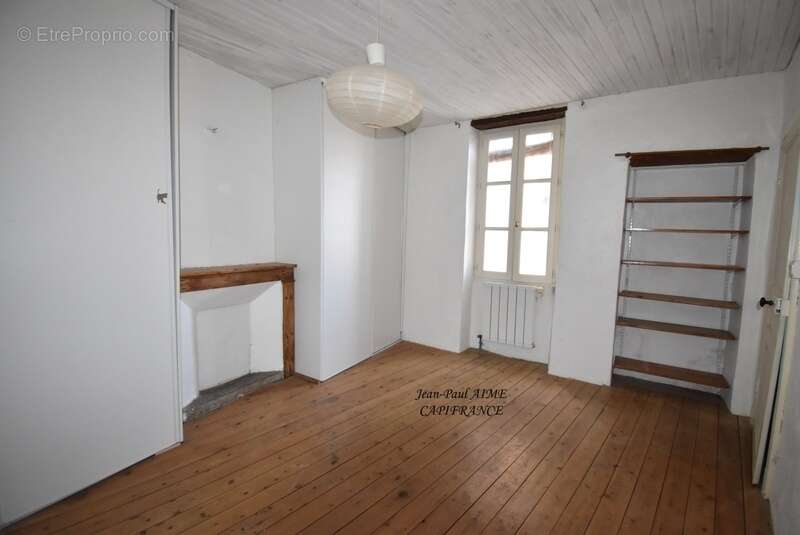 Maison à SAINT-MARCEL-D'ARDECHE