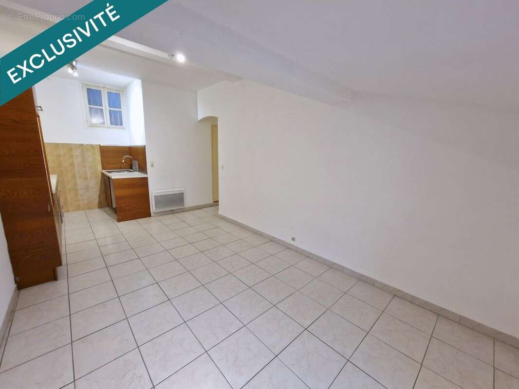Photo 2 - Appartement à CUERS