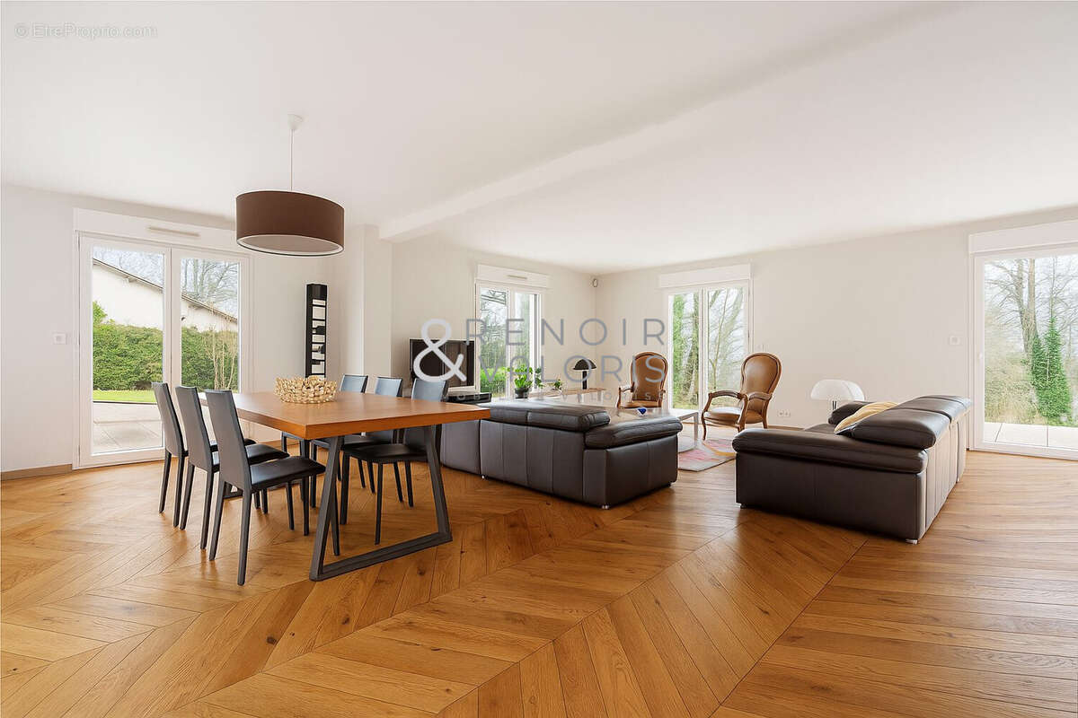 Maison à MALZEVILLE