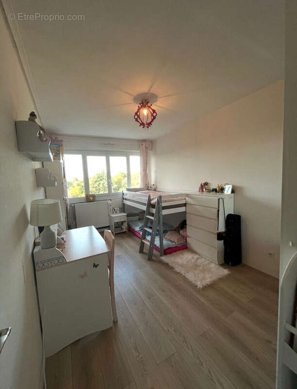 Appartement à SAINTE-FOY-LES-LYON