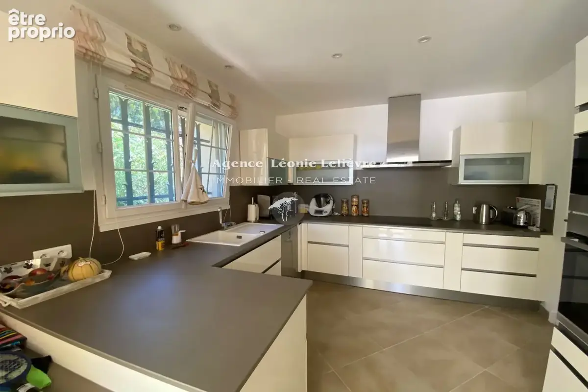 Maison 4 pièces 135 m² à vendre à Les Issambres (83380) - photo 5