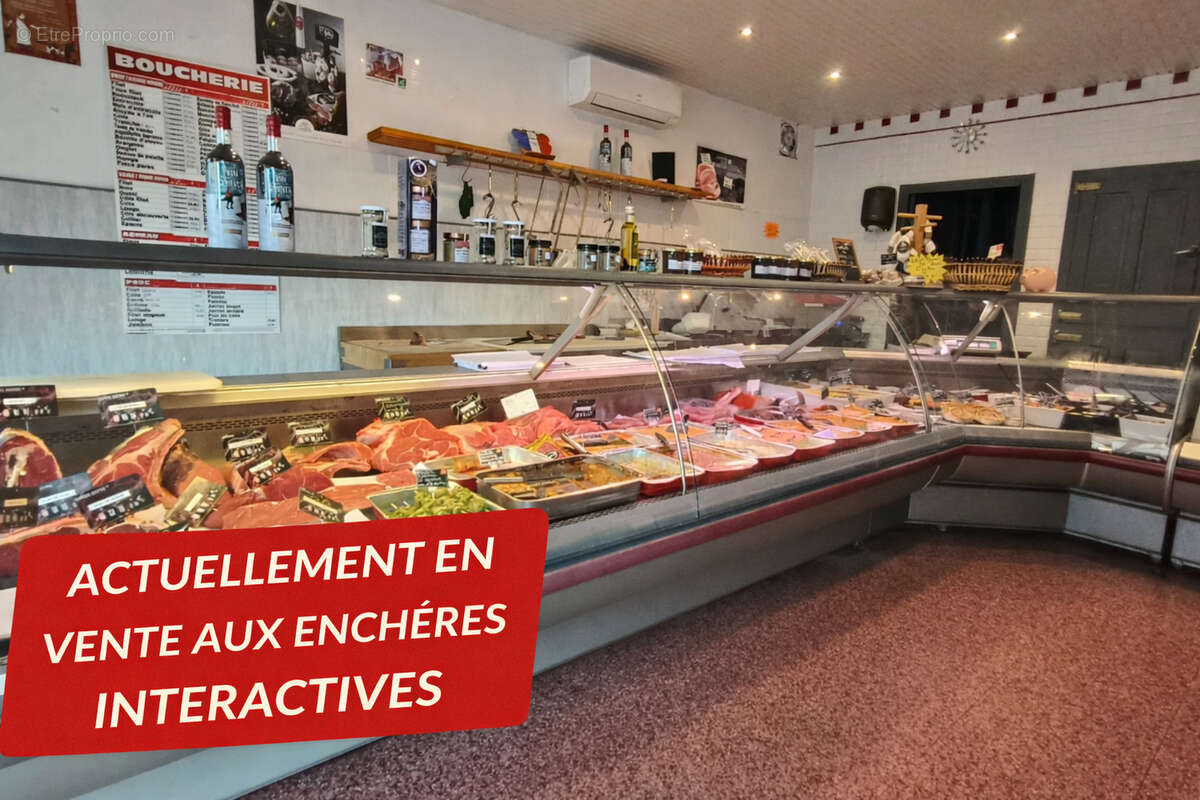 Commerce à SAINT-CHRISTOLY-DE-BLAYE