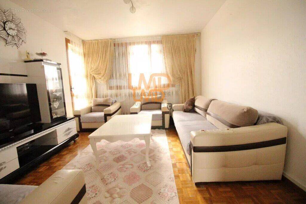 Appartement à MARSEILLE-13E