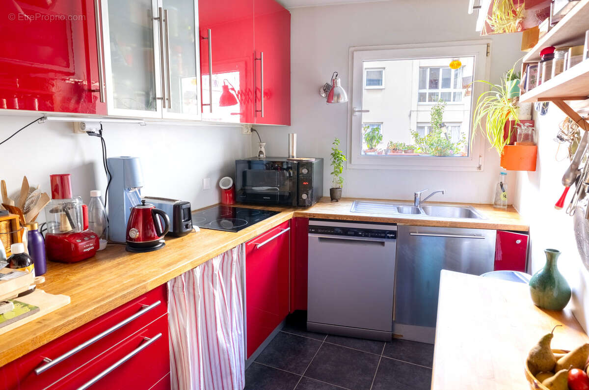 Appartement à PARIS-3E