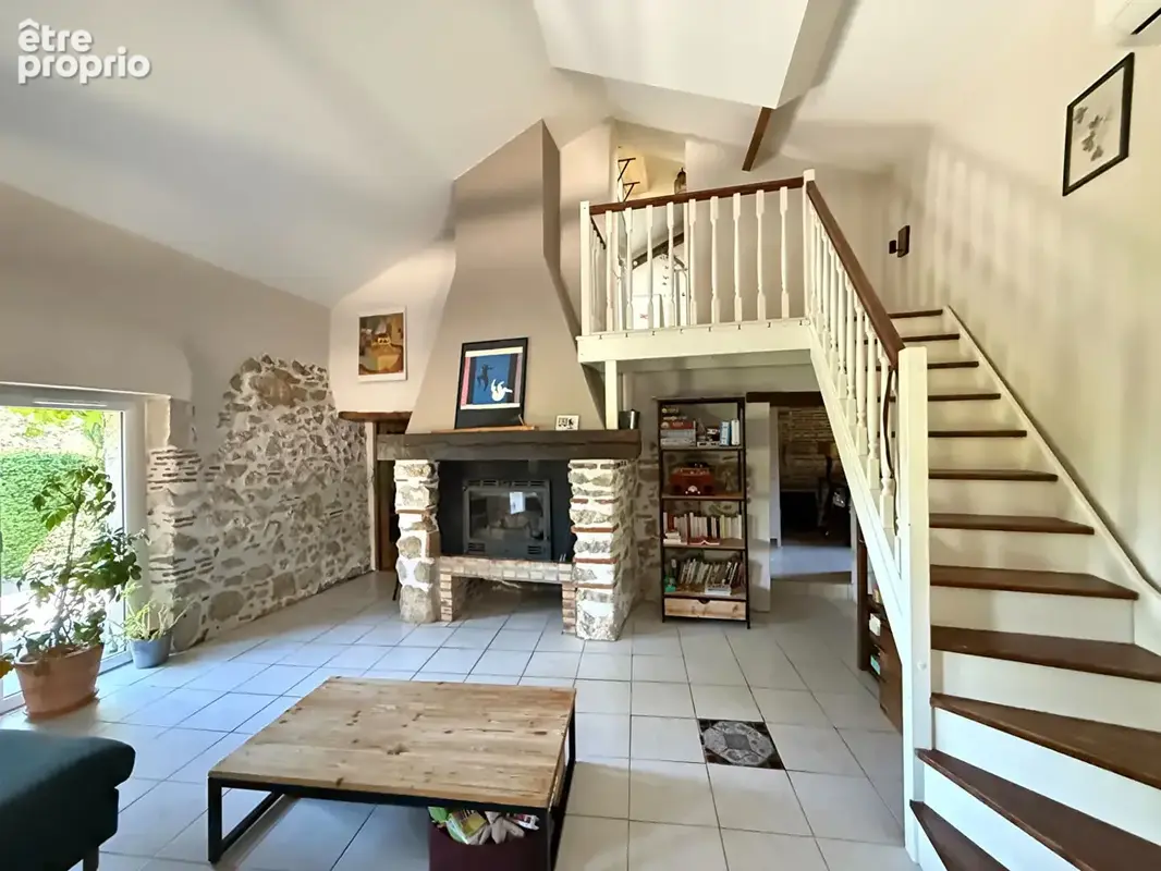 Maison en pierre rénovée , Parc arboré de 7179 m² - photo 13