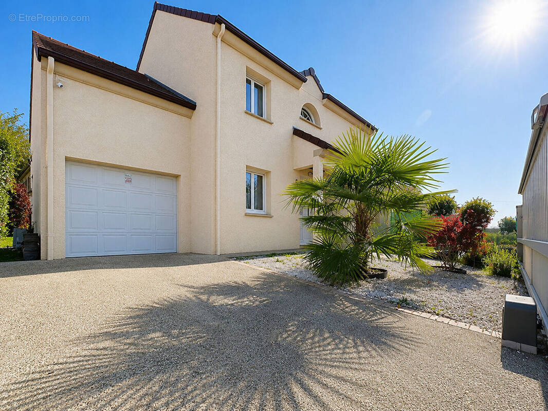 Maison à NANTEUIL-LES-MEAUX