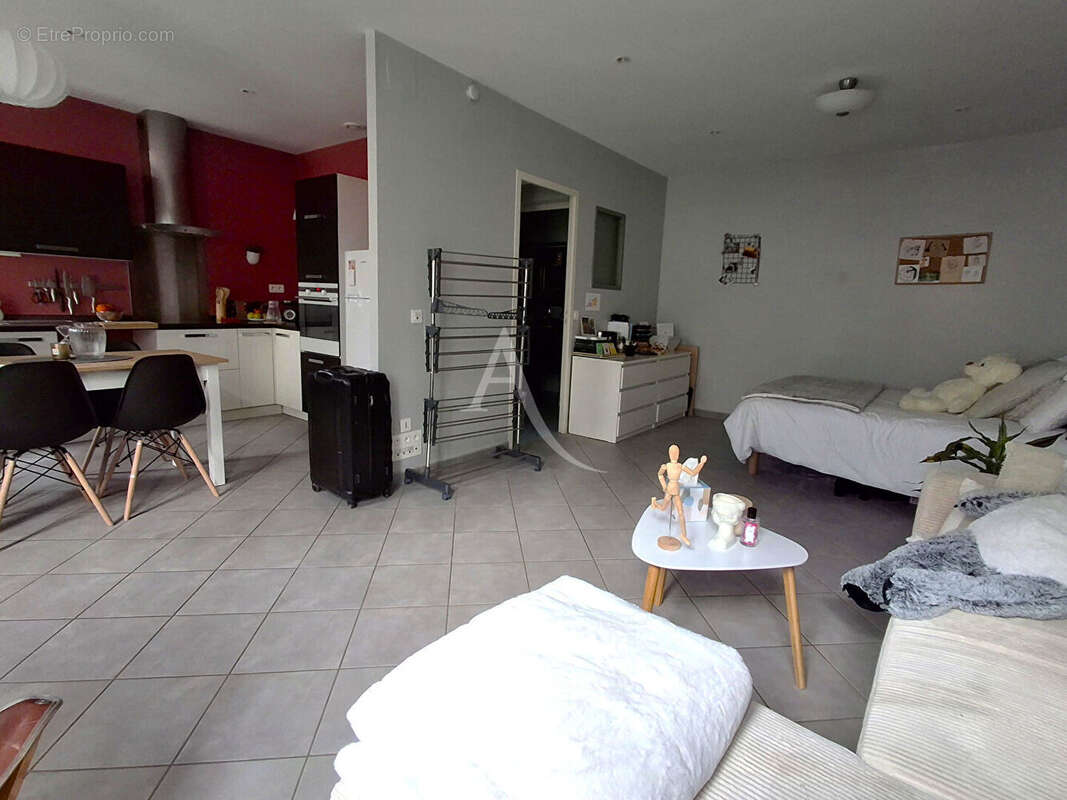 Appartement à SAINTES
