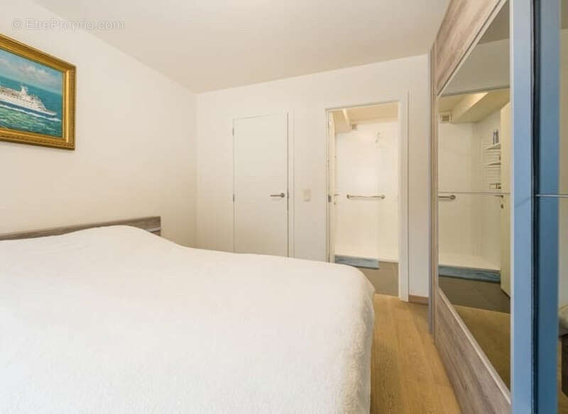 Appartement à NANTERRE