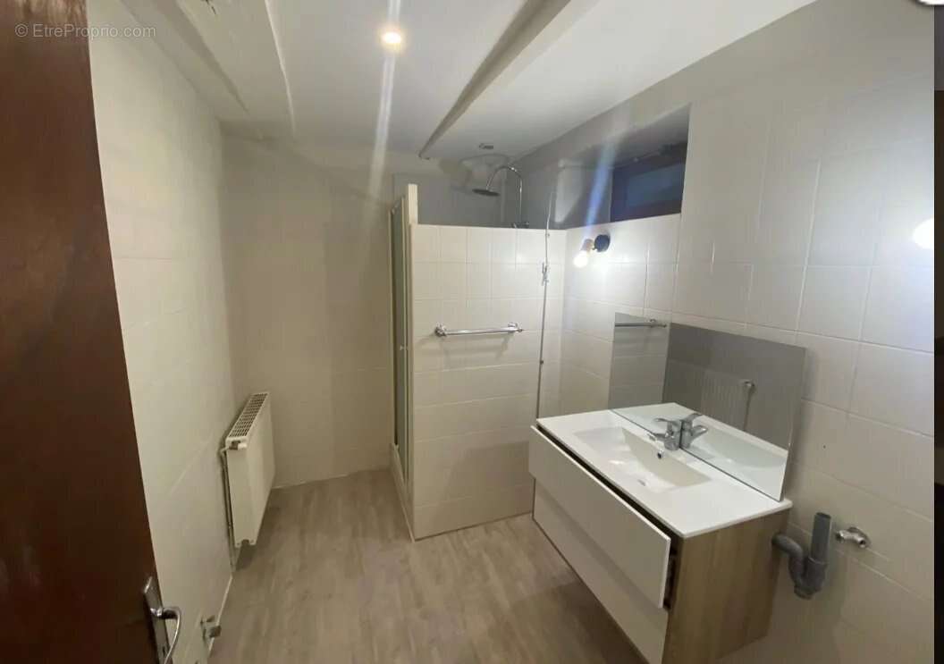 Appartement à LAMONZIE-MONTASTRUC