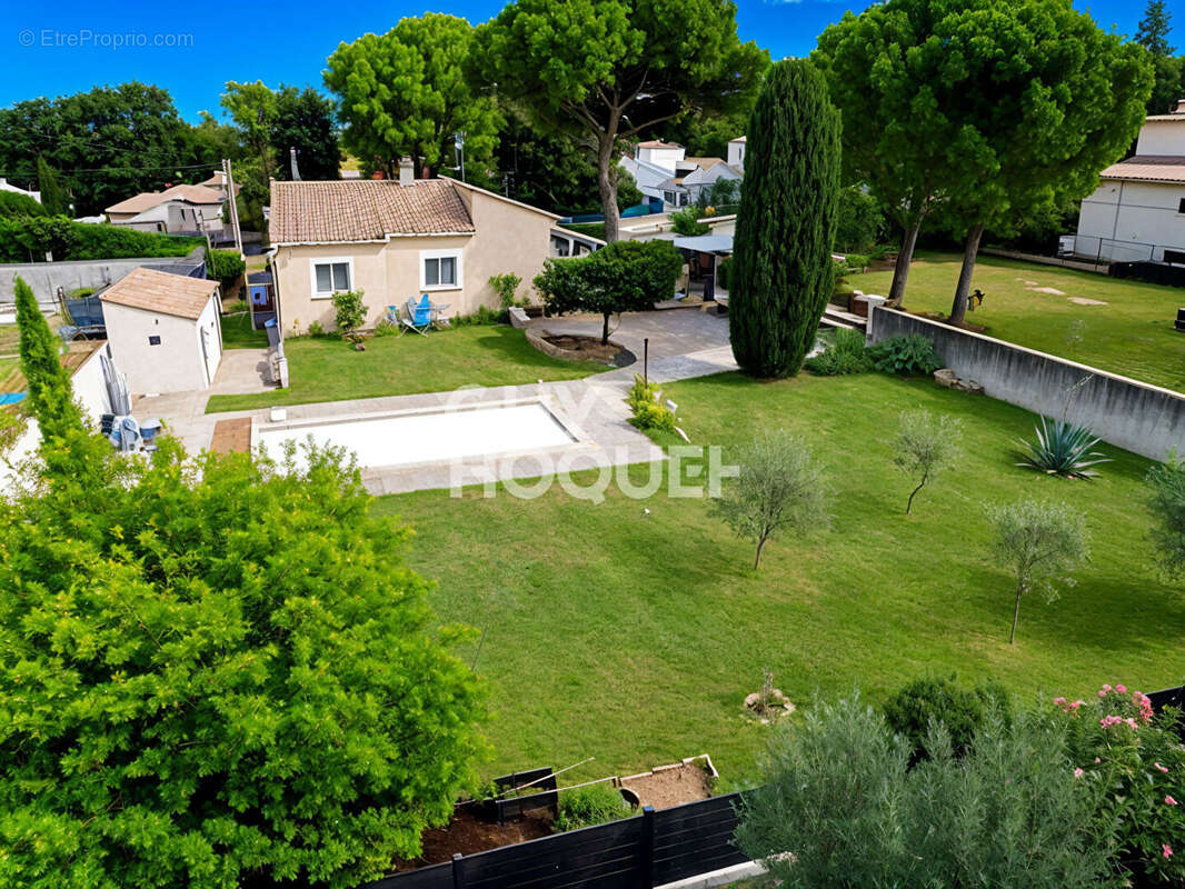 Maison à SAINT-PAUL-LES-FONTS