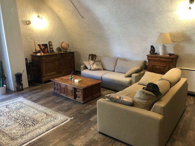 Commerce à SISTERON