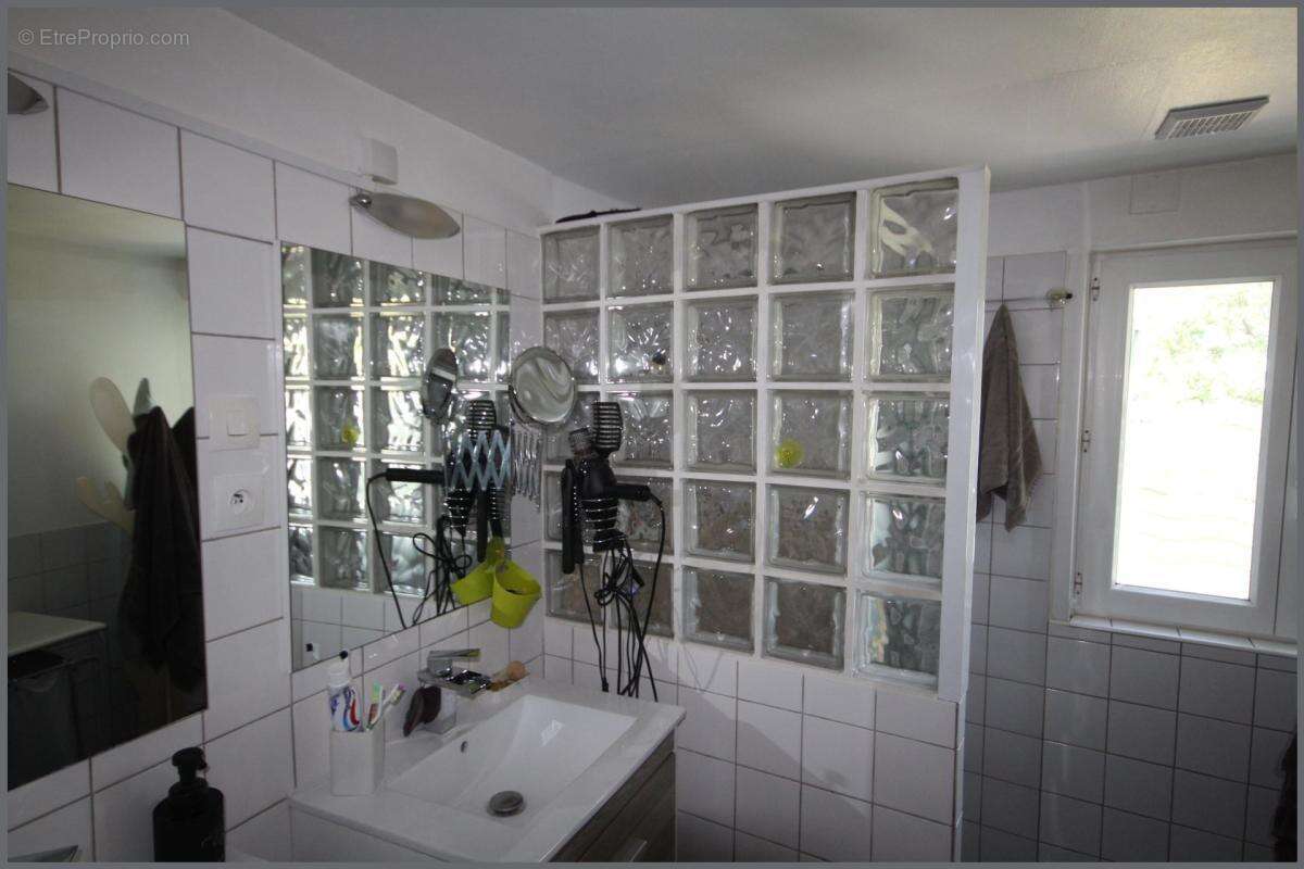 Maison à LAVERNAT