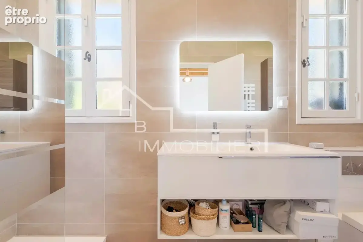 Maison 233 m² à La Colle-Sur-Loup  - photo 18