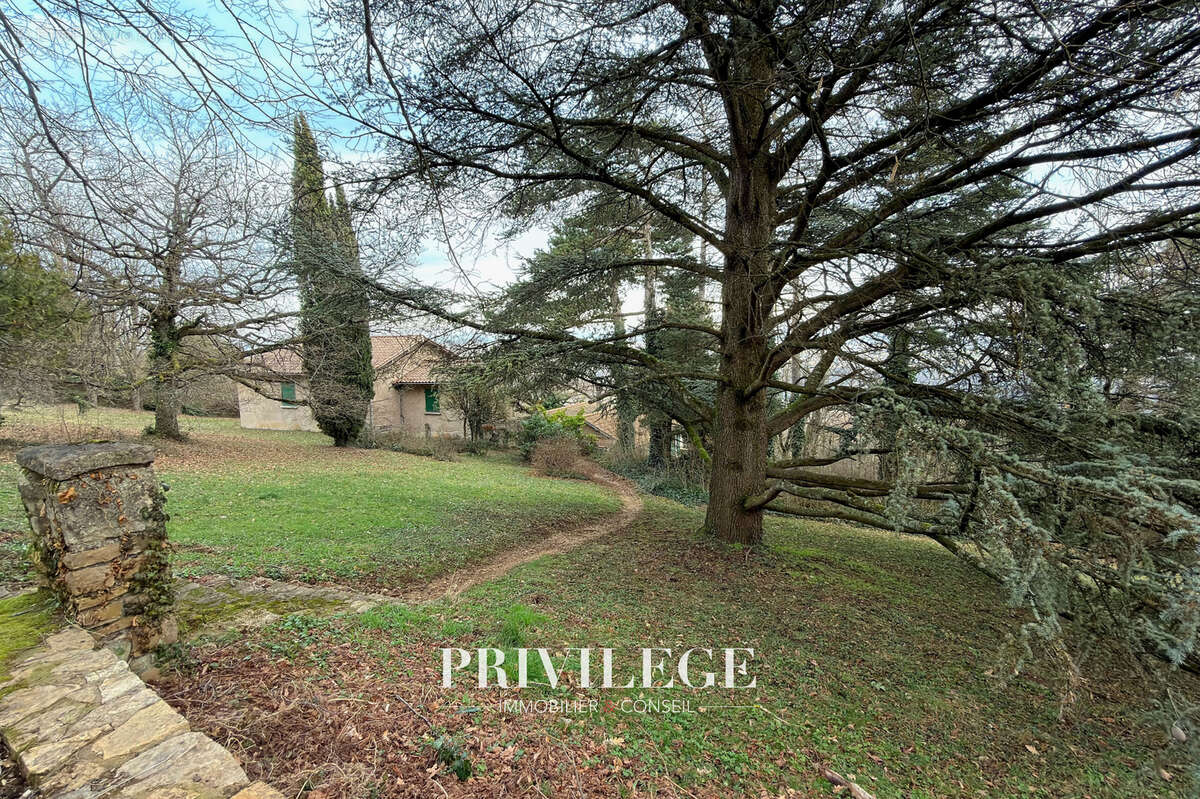 Maison à SAINT-CYR-AU-MONT-D'OR