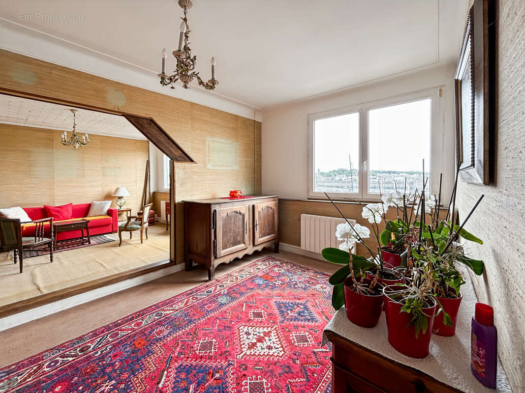 Appartement 76m2 - vue imprenanble port - centre-ville - photo 4