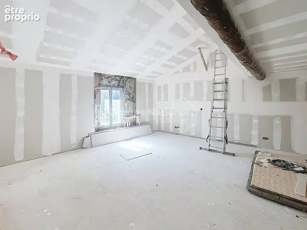 Photo Appartement à Sainte-Cecile-Les-Vignes au prix de 119 000€