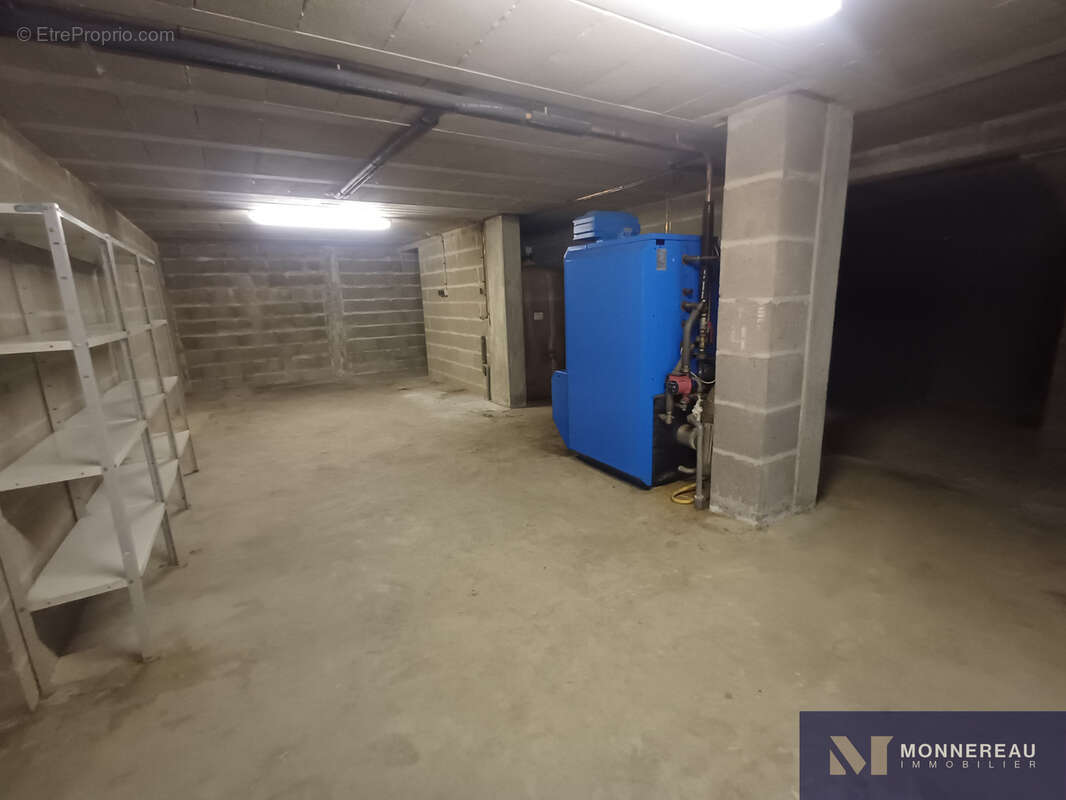 Maison services a pied avec jardin et garage - photo 13