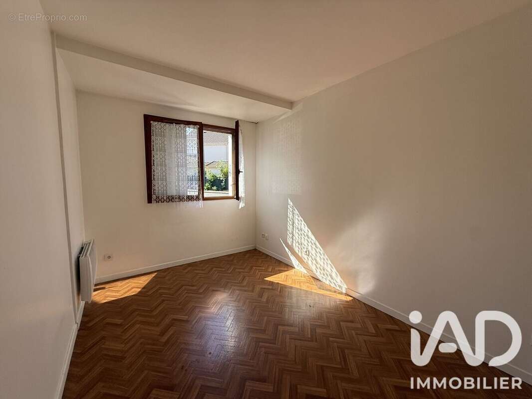 Appartement 55 m² à Montereau-Fault-Yonne  - photo 7